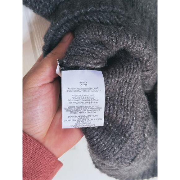 BCBGMAXAZRIA Short Sleeve Cable Knit Cowl Neck Sweater Gray Small Cozy Career - Picture 7 of 8